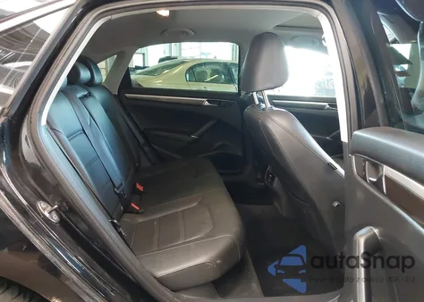 2016 Volkswagen Passat 1.8T Se из США, поврежденный, VIN 1VWBT7A34GC059107